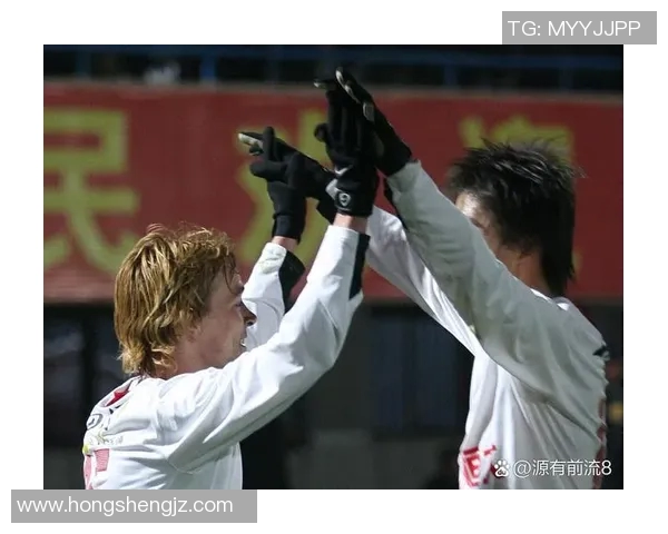 足球明星如何通过科学训练和饮食保持身体状态与竞技水平的秘诀揭秘